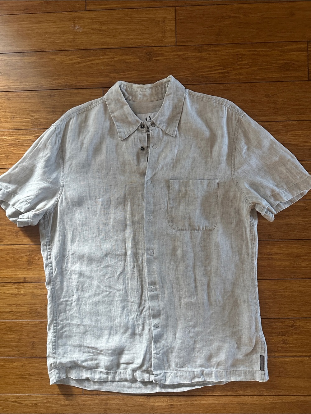 A/X Armani Exchange Lightweight Beige Short-Sleeve Linen Shirt. Size M